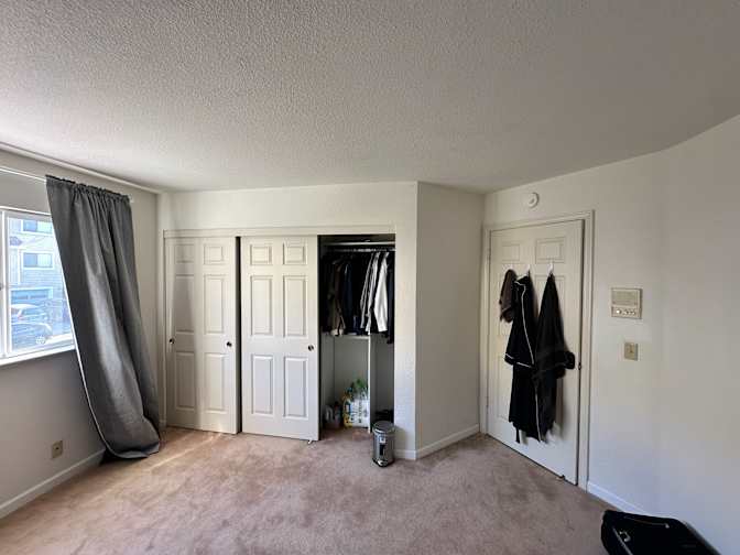 Rena's room