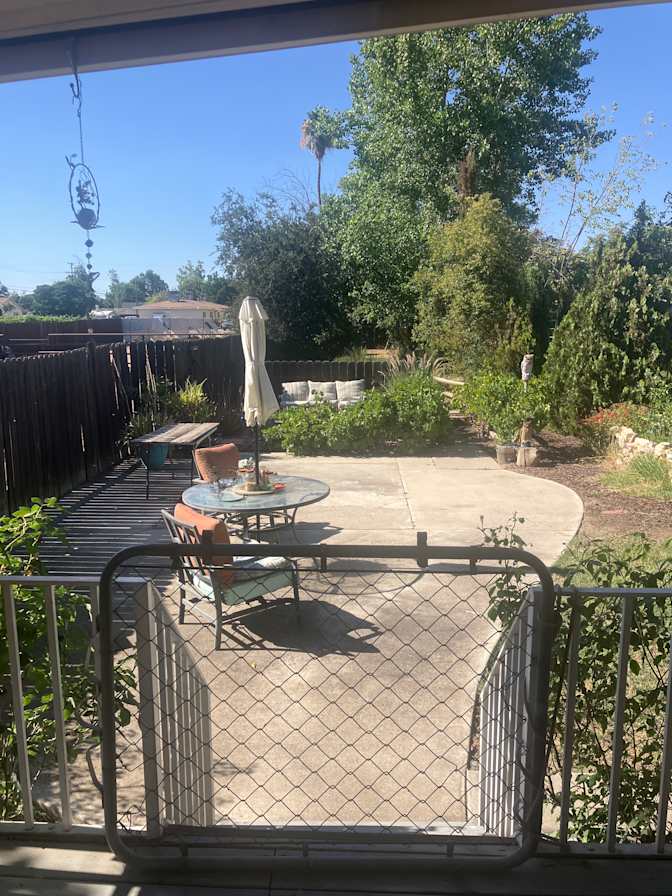 Eva's room
