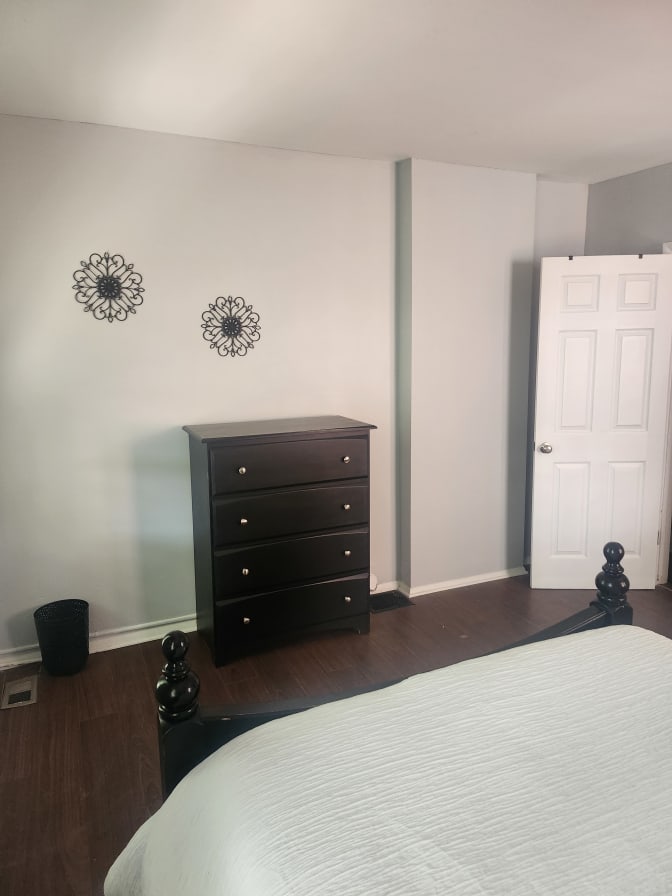 Carla's room