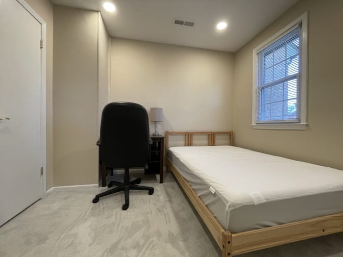 Al's room