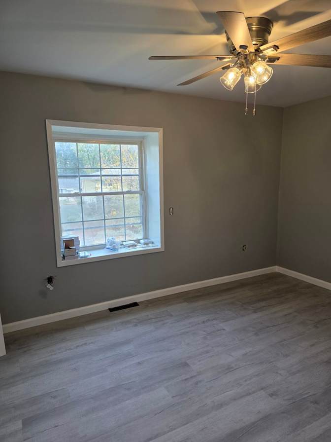 Dave Canecchio's room