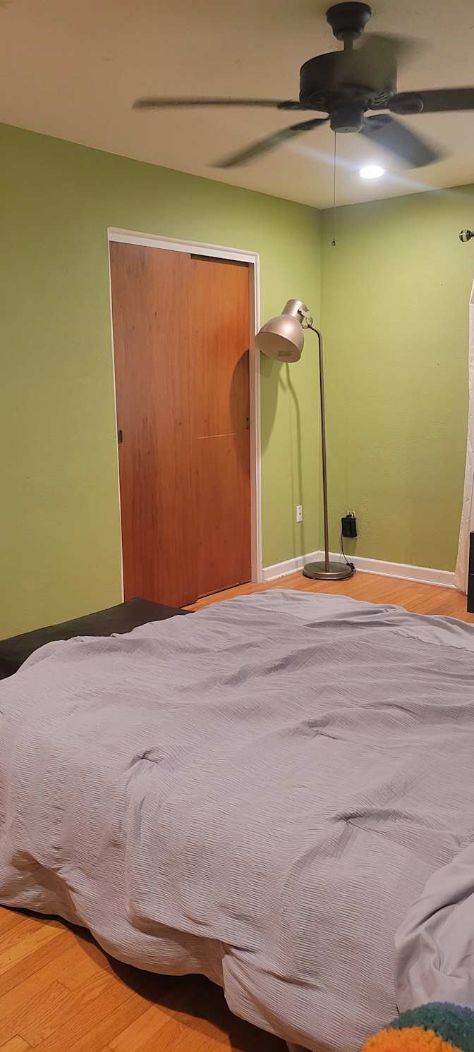 Pei-Jou's room