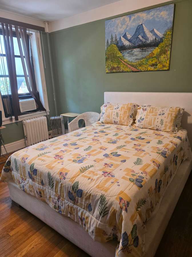 MYRIAM's room