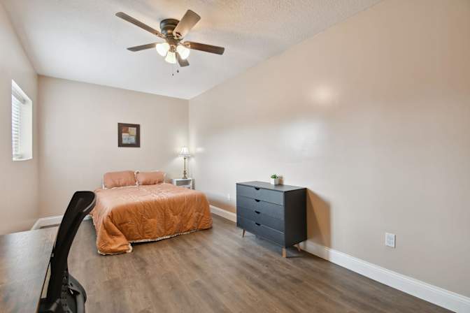 PadSplit's room