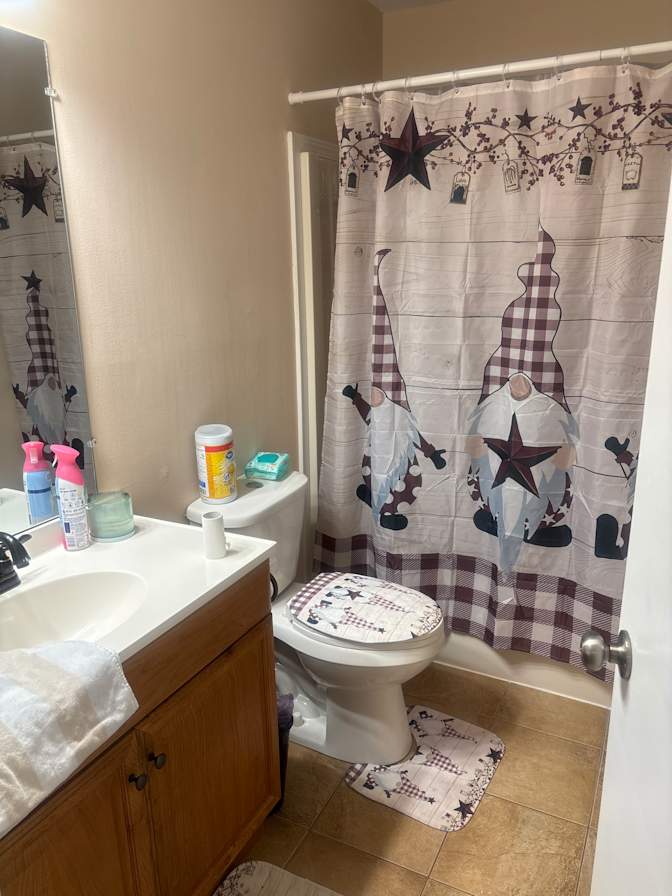Tara's room
