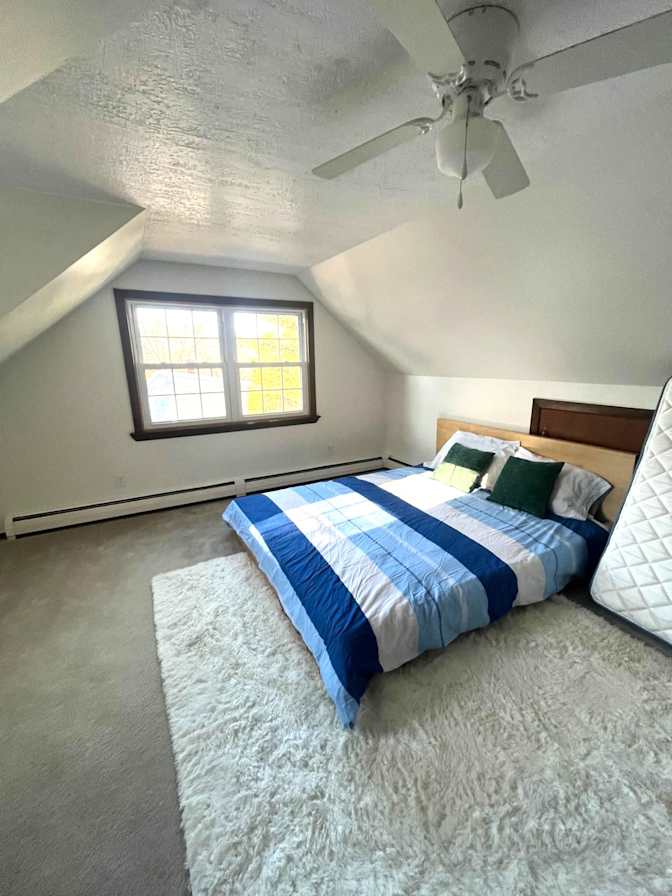 Carolina's room
