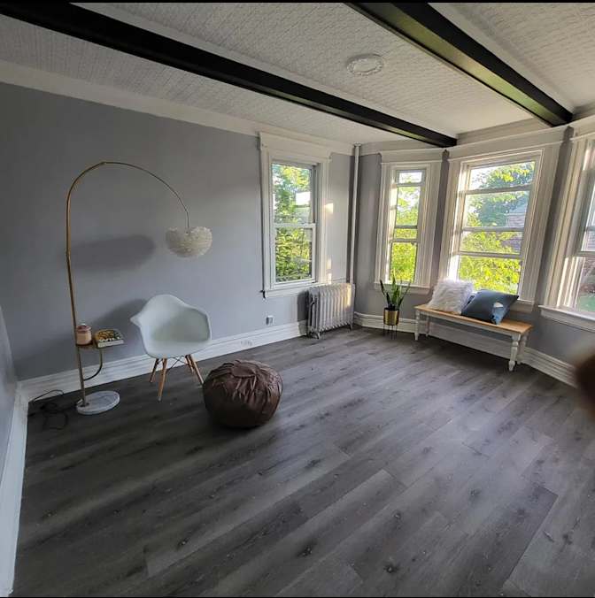 Faye's room