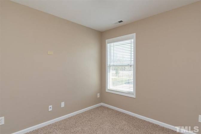 Alcove Rooms's room