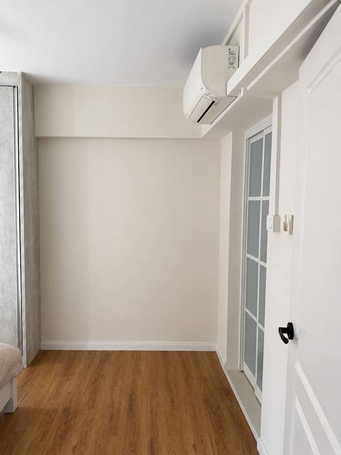AZ's room
