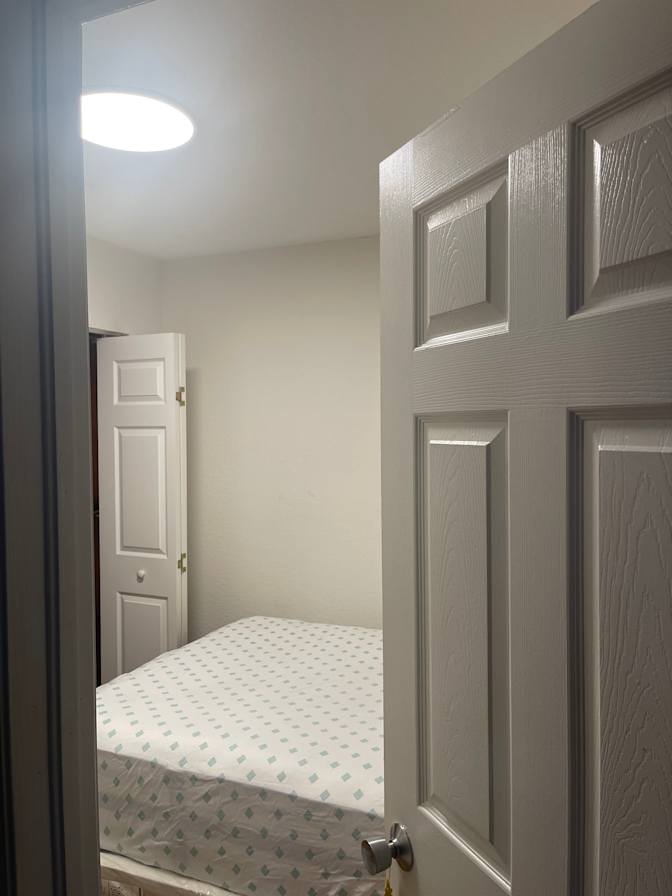 Lex's room