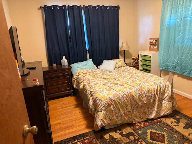 Alcinda's room