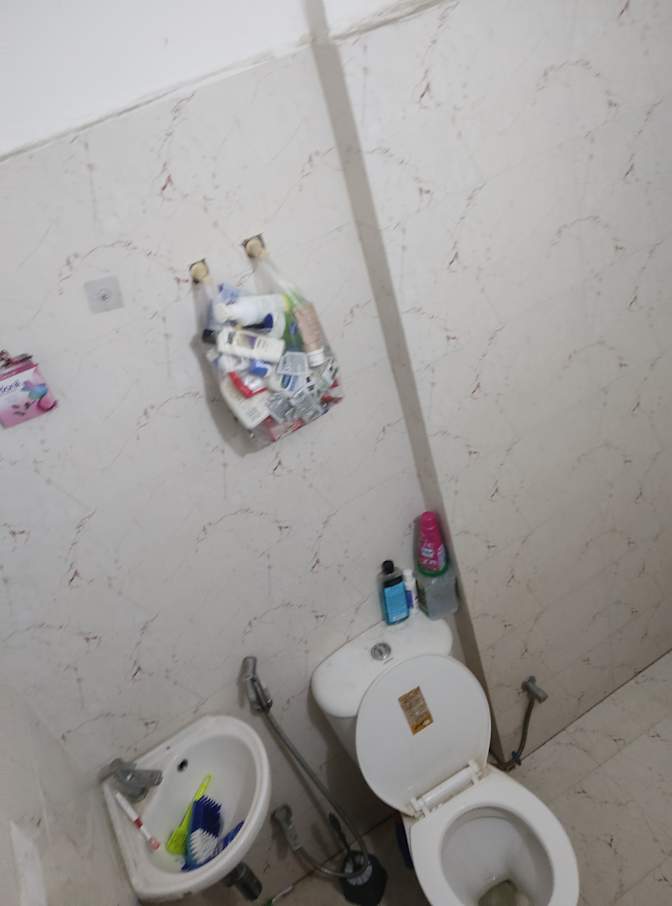 Jisnu's room