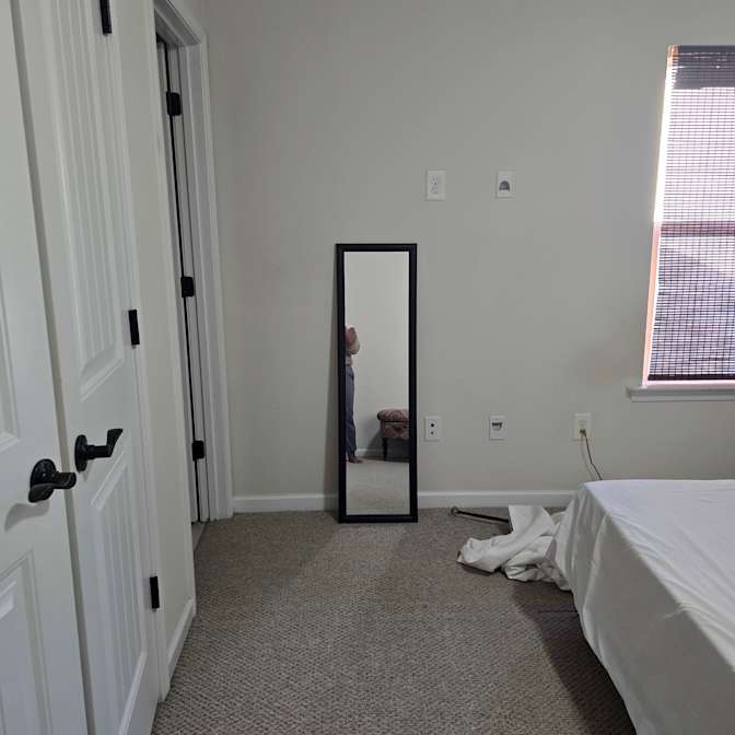 Suma's room