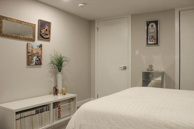 Vienna's room