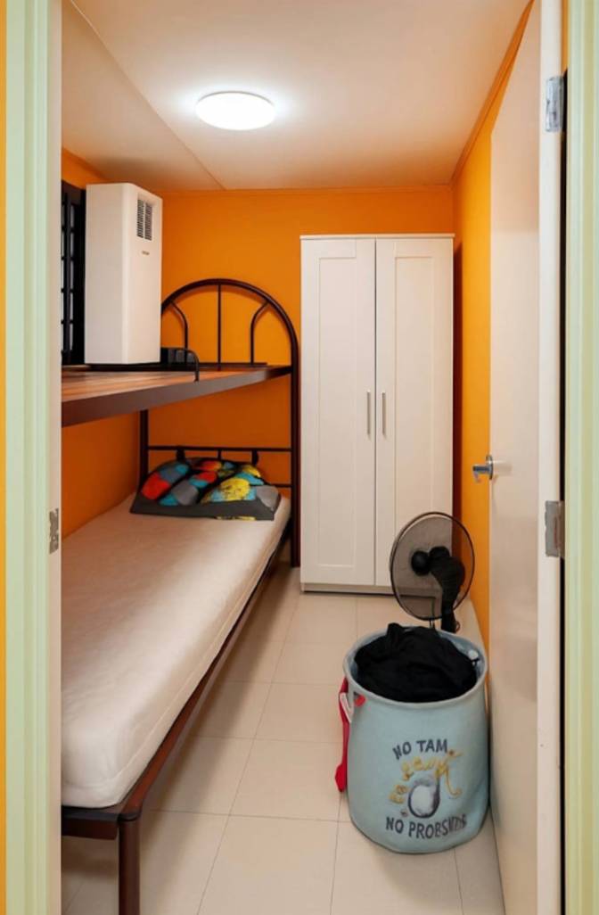 Mr Lee 李先生's room