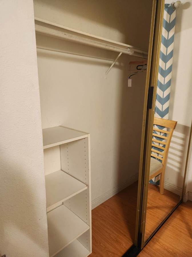 Lynn's room