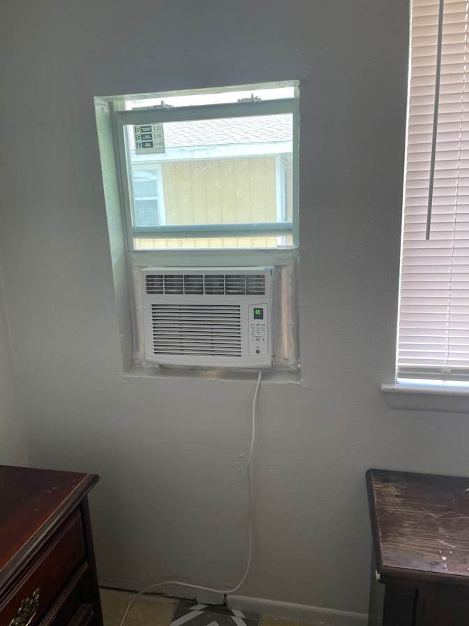 Antonio's room
