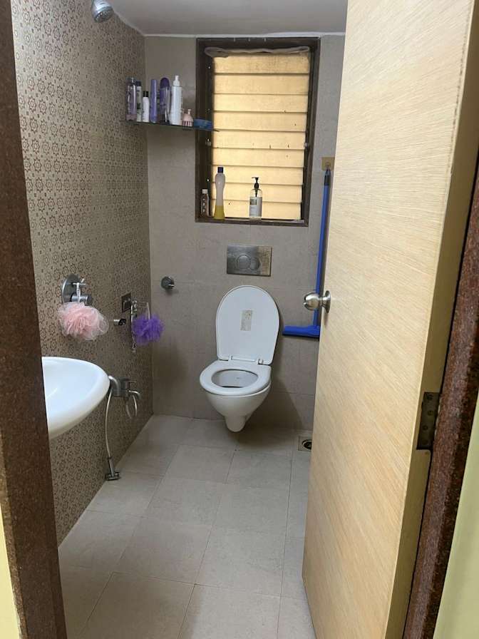 Apurva's room