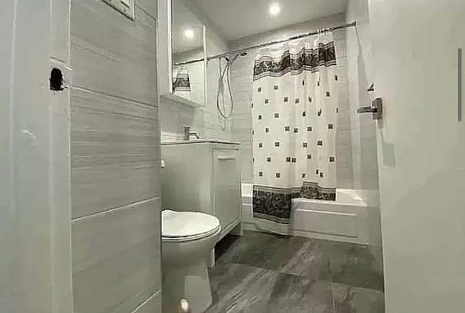 Amber's room
