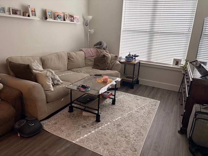 Sahar's room