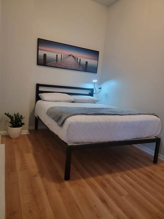 Nando's room