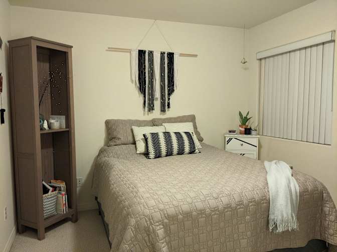 Lili's room