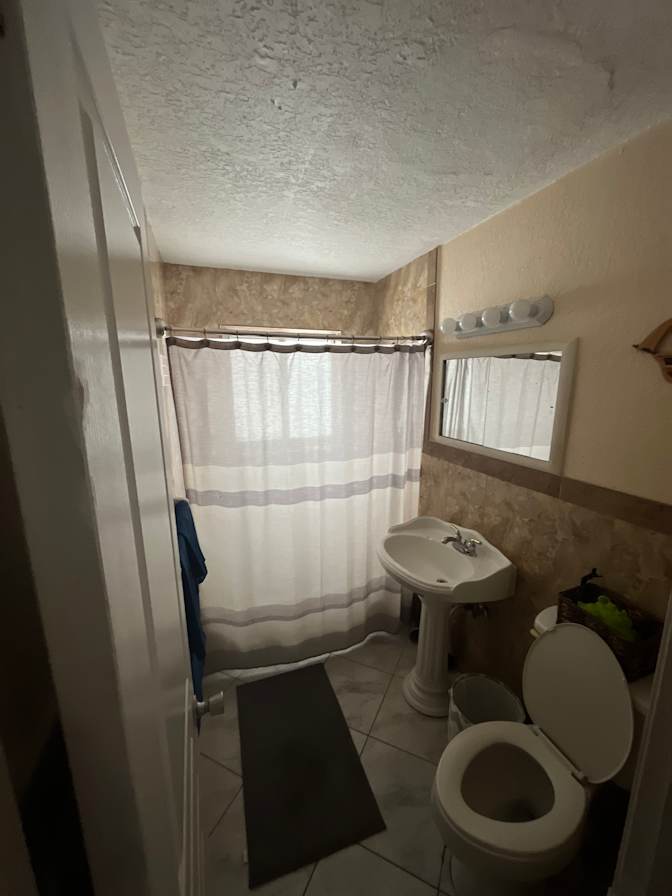 Rachelle's room