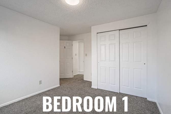 HomeCrew's room