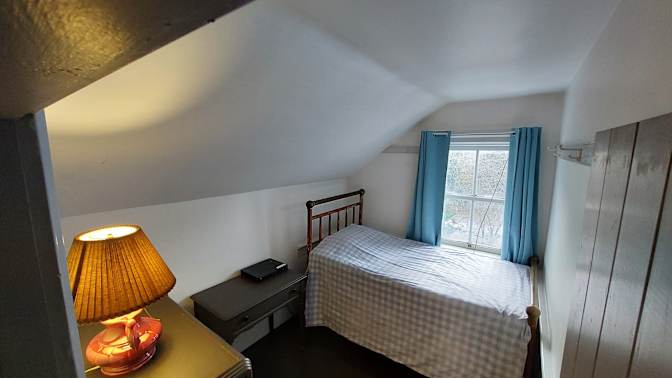 Ed's room