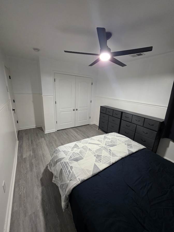 Francisco's room