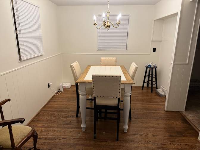 charles's room