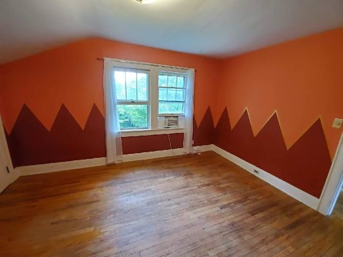 Andrea's room