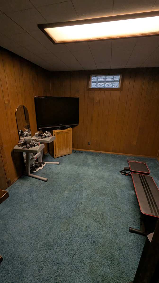 Taylor's room