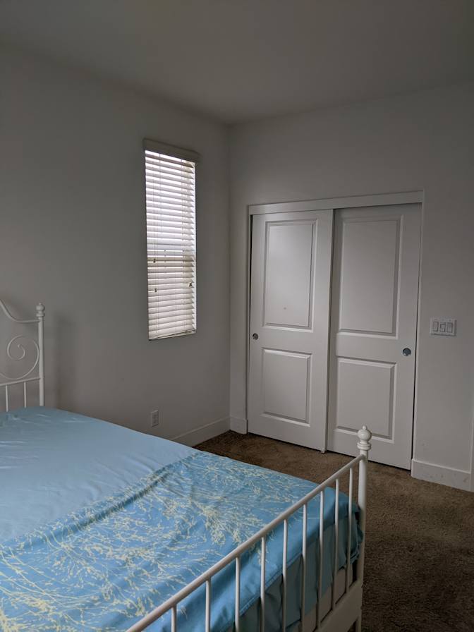 Simon's room