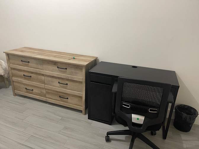 BROOKLYN APARTMENT SHARE LONG OR SHORT TERM's room