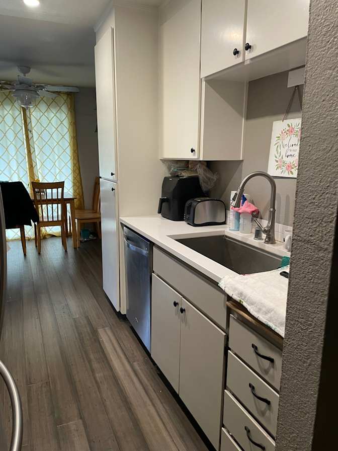 Avelina's room