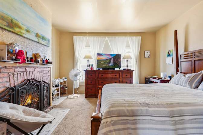 Edgar's room