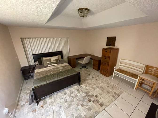 Sam's room