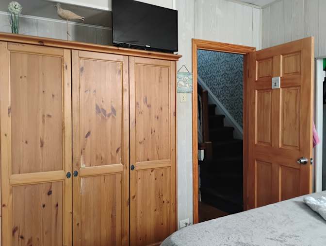 Craig's room