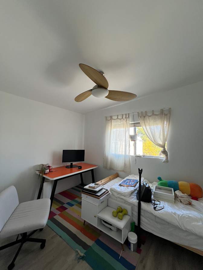 Henry Gonzalez's room