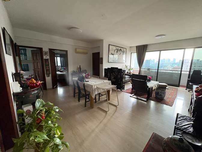 Stephanie Liu's room