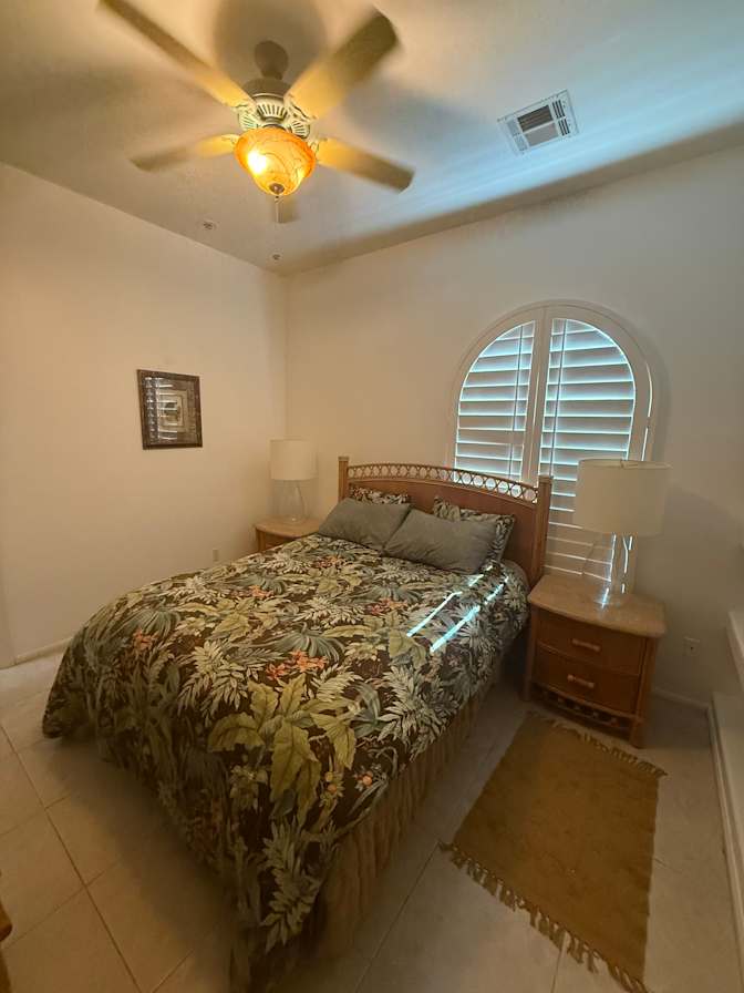 Octavio Castilleja's room