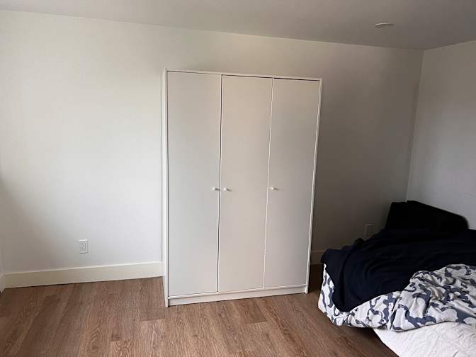 Ella Rogers's room