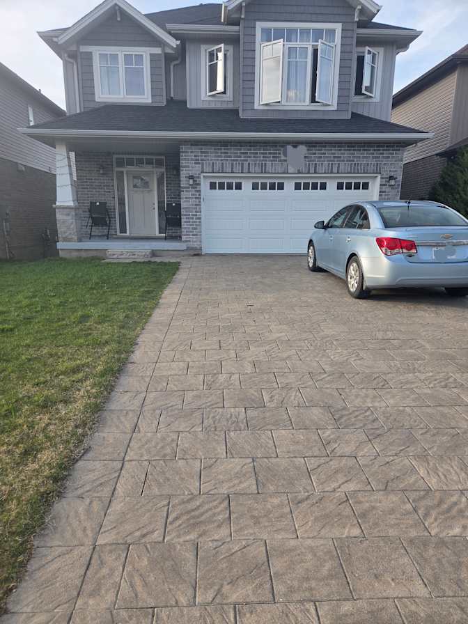 Laju Ejutemieden's room