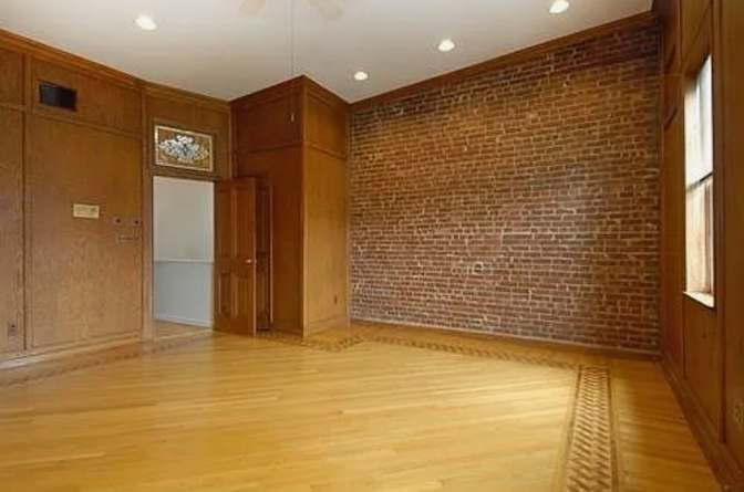 TJ Lyons's room