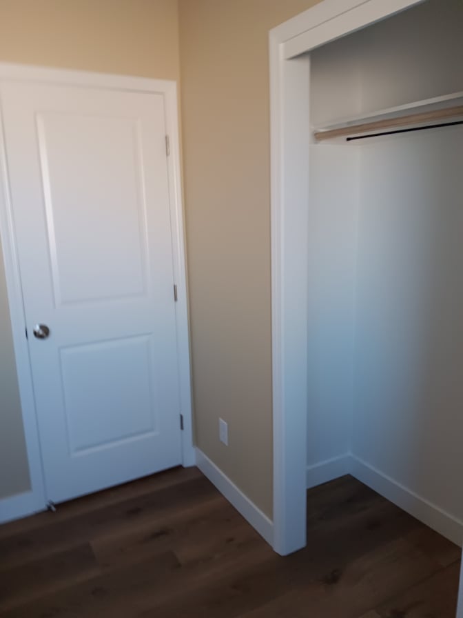 STEPHANIE's room