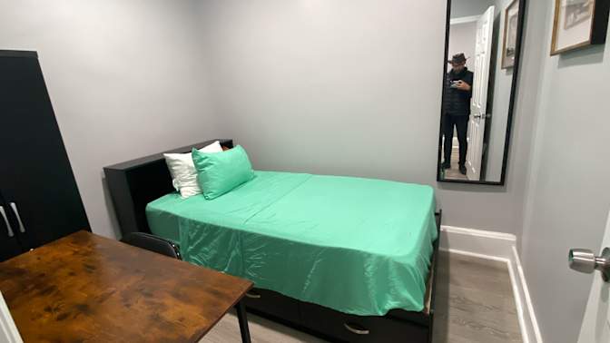 CRISTIAN ARANEDA's room