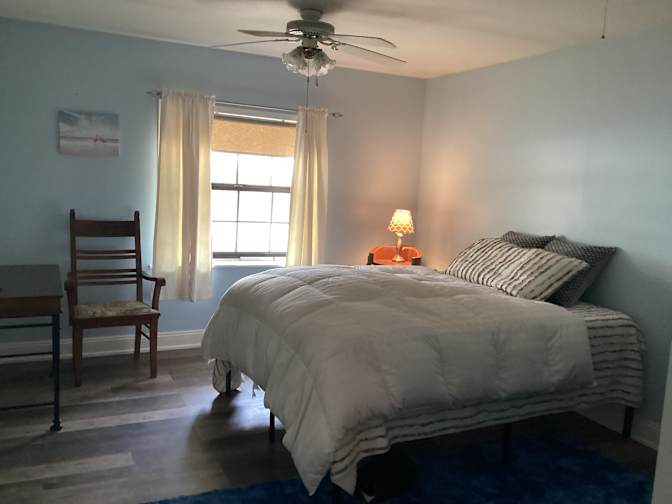 Cindy's room