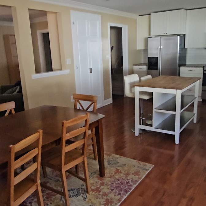 PIE Rentals's room