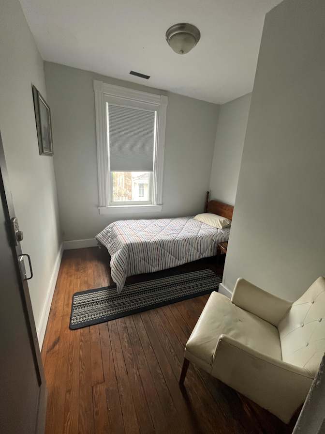PadSplit's room